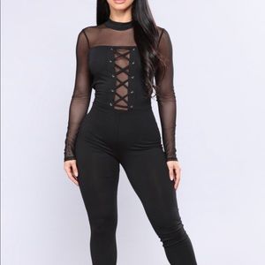 Fashion nova jumpsuit